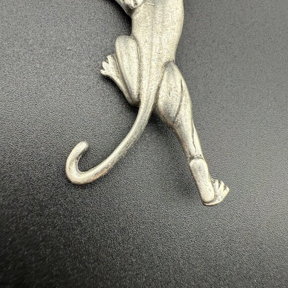 Vintage JJ Pewter Panther Climbing Brooch Pin Unique Silhouette Detailed Jewelry - Picture 2 of 6